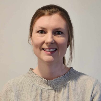 Dr-Teagan-Edwards-422×563